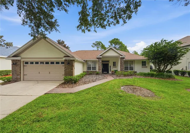 Photo 1 of Single family home for sale at 2360 Park Forest Blvd, Mount Dora, FL 32757 | MLS# G5116087 | Listing updated on 2026-10-09