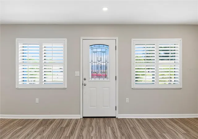 Photo 4 of Single family home for sale at 1317 Cypress Ave, Venice, FL 34285 | MLS# D6148310 | Listing updated on 2026-08-31