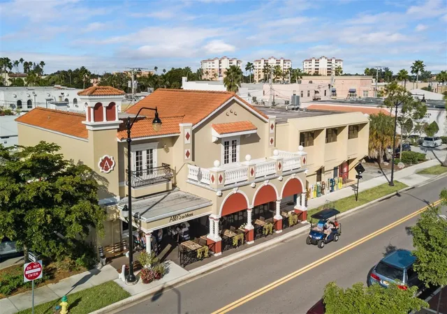Photo 51 of Single family home for sale at 1317 Cypress Ave, Venice, FL 34285 | MLS# D6148310 | Listing updated on 2026-08-31
