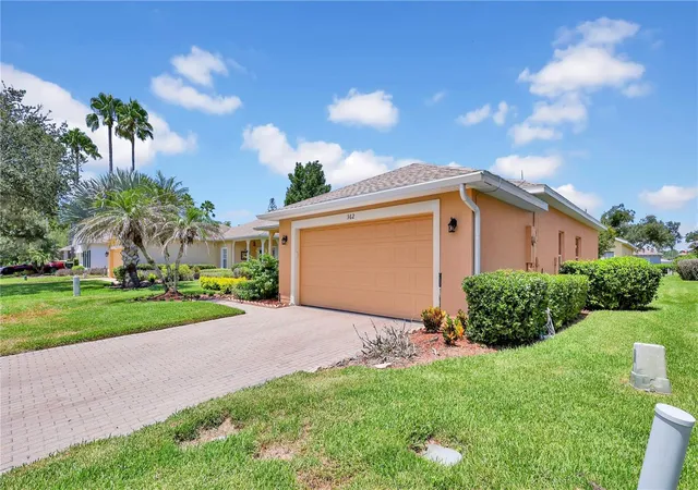 3rd image of 362 Lake Cassidy Dr, Kissimmee, FL 34759 | MLS# S5155073