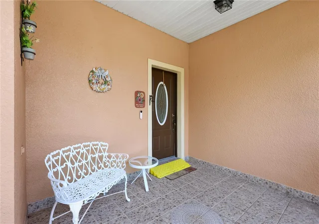 5th image of 362 Lake Cassidy Dr, Kissimmee, FL 34759 | MLS# S5155073