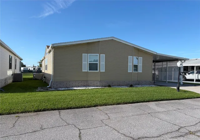 Manufactured home for sale at 57 Straphmore Dr, HAINES CITY, FL 33844 | MLS# L4964047
