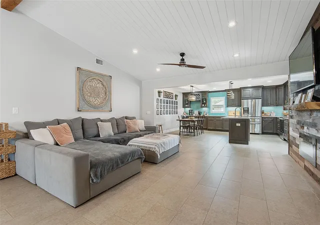 Photo 3 of Sale Pending at 107 Burroughs Dr, Palm Coast, FL 32137 | MLS# FC320469 | Listing updated on 2026-09-30