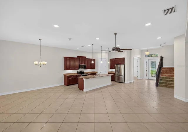 Photo 3 of Single family home for sale at 1093 Bluffwood Dr, Nokomis, FL 34275 | MLS# A4702143 | Listing updated on 2026-09-19