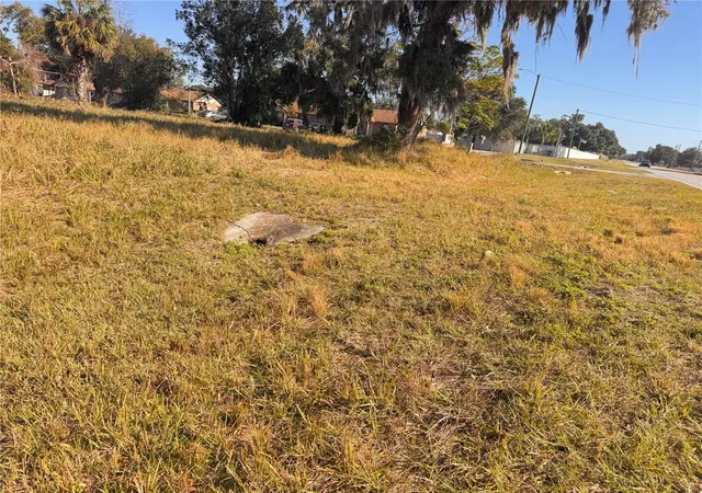 1st image of 3814 E C 478, Webster, FL 33597 | MLS# G5116093