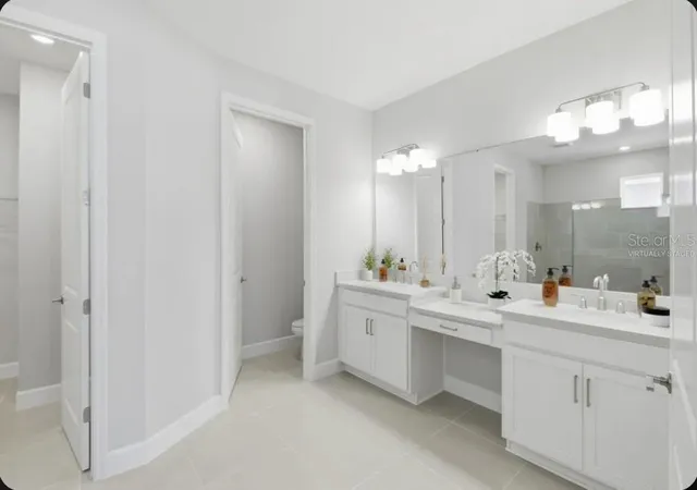 Photo 4 of Sale Pending at 15993 Honey Harvest St, Winter Garden, FL 34787 | MLS# O6431045 | Listing updated on 2026-08-26