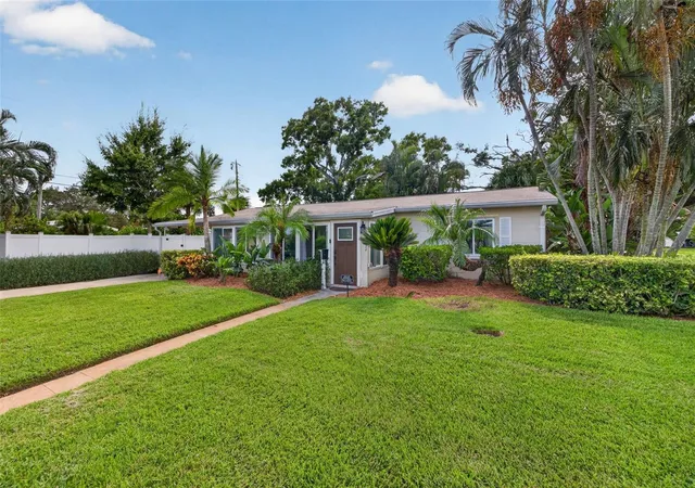 image of 4392 Walnut St Ne, St Petersburg, FL 33703 | MLS# TB8536197