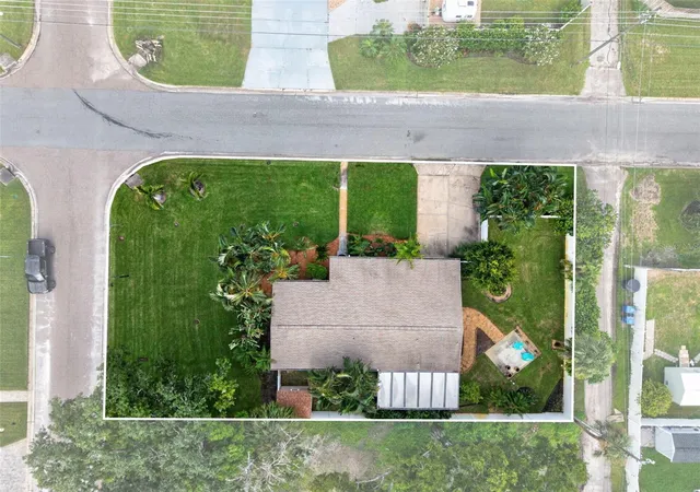 26th image of 4392 Walnut St Ne, St Petersburg, FL 33703 | MLS# TB8536197