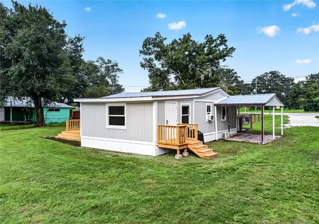 Photo 3 of Single family home for sale at 2727 SW Highway 17, Arcadia, FL 34266 | MLS# O6431048 | Listing updated on 2026-09-17
