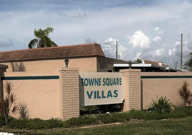 Listing Photo 4 - Condo for sale in building located at 5100 Providence Cir, New Port Richey, FL 34652 - Unit #3