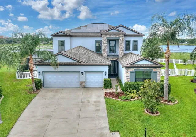 Photo 2 of Single family home for sale at 1350 Heritage Landings Dr, Lakeland, FL 33805 | MLS# L4964051 | Listing updated on 2026-09-12
