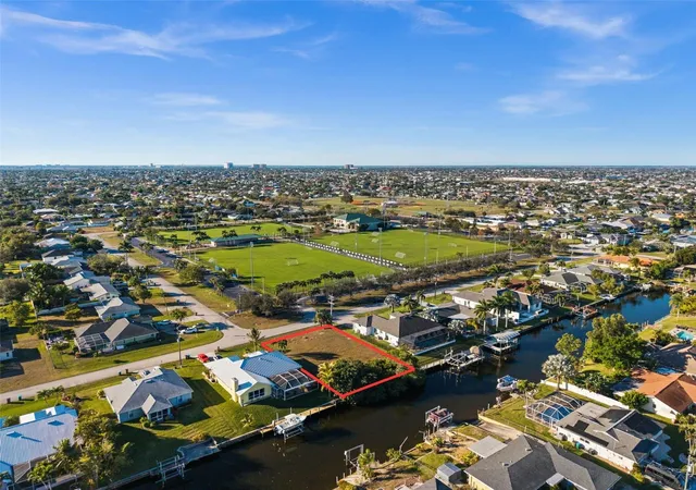 1st image of 241 Sw 40th St, Cape Coral, FL 33914 | MLS# C7529256