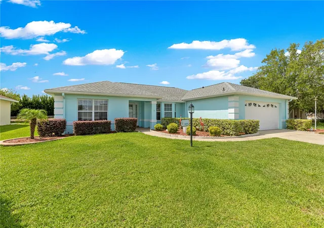 Photo 1 of Single family home for sale at 8721 Sw 60 Circle, Ocala, FL 34476 | MLS# OM729833 | Listing updated on 2026-08-10