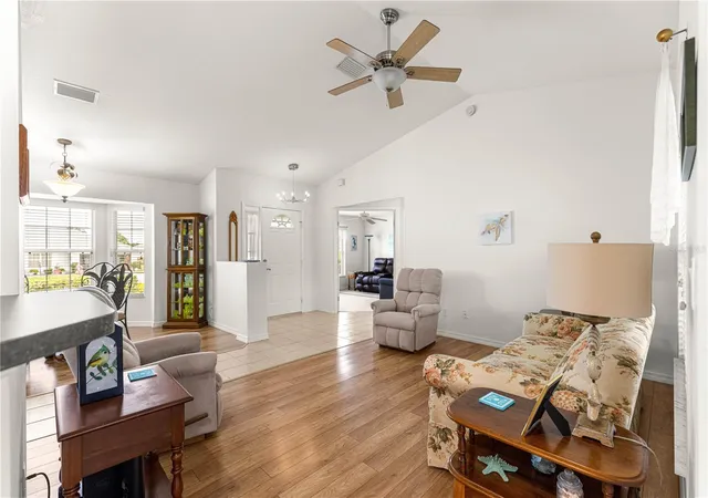 Photo 3 of Single family home for sale at 8721 Sw 60 Circle, Ocala, FL 34476 | MLS# OM729833 | Listing updated on 2026-08-10