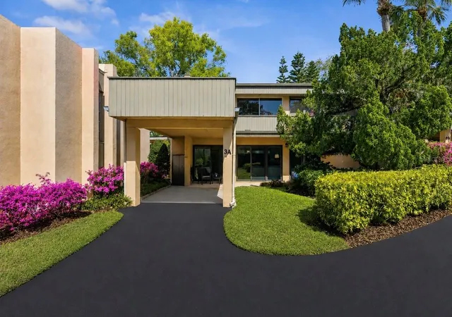1st image of 601 W Old Us Hwy 441 #3A, Mount Dora, FL 32757 | MLS# G5116106