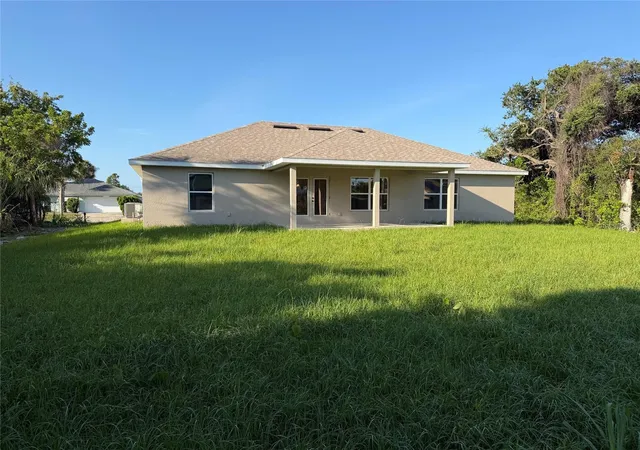 Photo 7 of Single family home for sale at 1252 Fleetwood Dr, Port Charlotte, FL 33948 | MLS# C7529263 | Listing updated on 2026-09-08