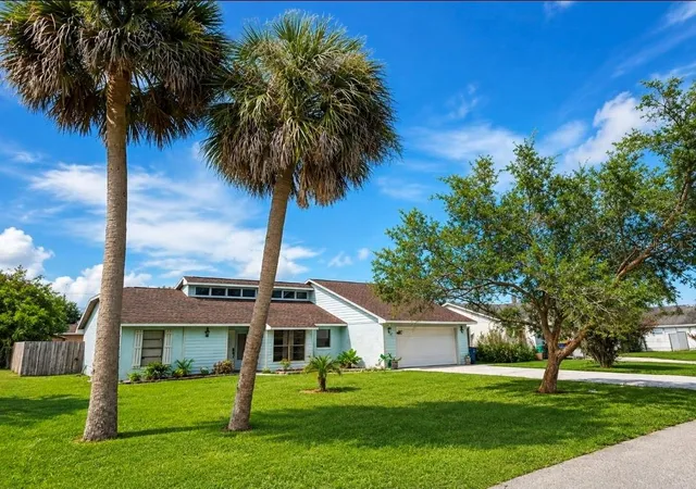 Photo 2 of Single family home for sale at 1819 Juniper Dr, Edgewater, FL 32132 | MLS# NS1088928 | Listing updated on 2026-08-26