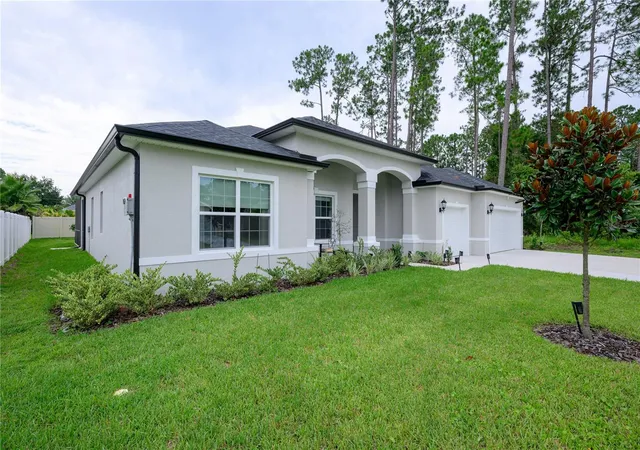 Photo 2 of Single family home for sale at 25 Edge Ln, Palm Coast, FL 32164 | MLS# FC320478 | Listing updated on 2026-08-06