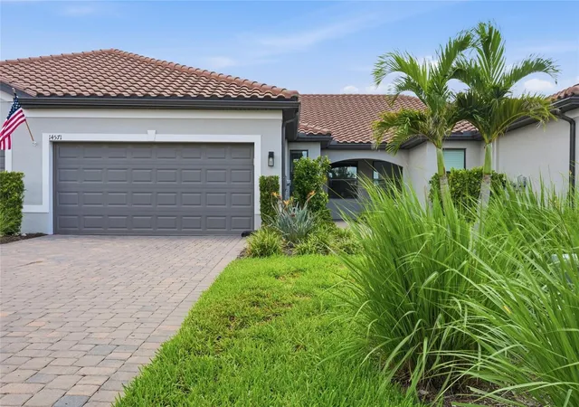 1st image of 14571 Mossy Pine Ct, Nokomis, FL 34275 | MLS# A4702172