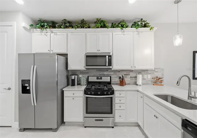 image of 14571 Mossy Pine Ct, Nokomis, FL 34275 | MLS# A4702172