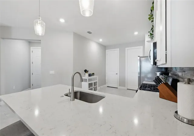 image of 14571 Mossy Pine Ct, Nokomis, FL 34275 | MLS# A4702172