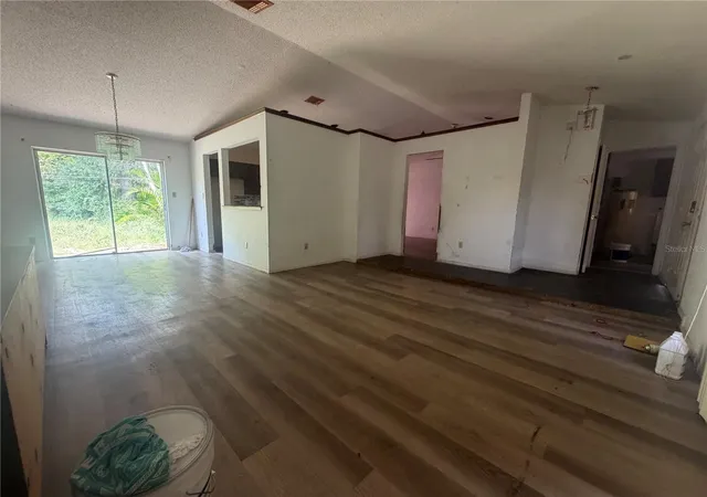 4th image of 6234 Sparling Hills Cir, Orlando, FL 32808 | MLS# O6431109