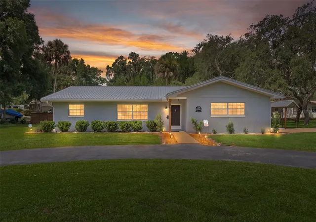 1st image of 914 N Mcgowan Ave, Crystal River, FL 34429 | MLS# OM729842