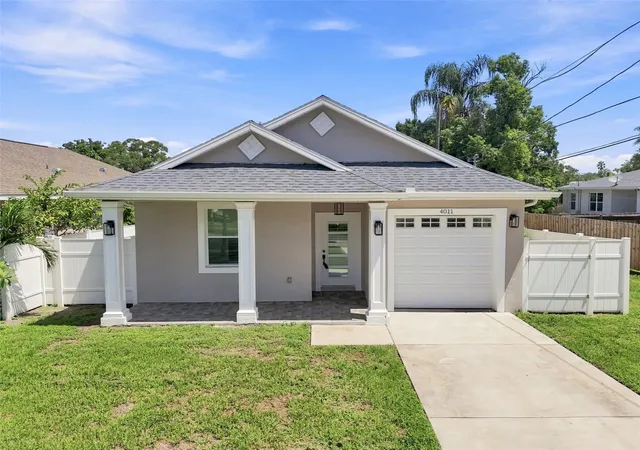 Photo 1 of Sale Pending at 4011 55th Avenue N, Saint Petersburg, FL 33714 | MLS# TB8536283 | Listing updated on 2026-08-10