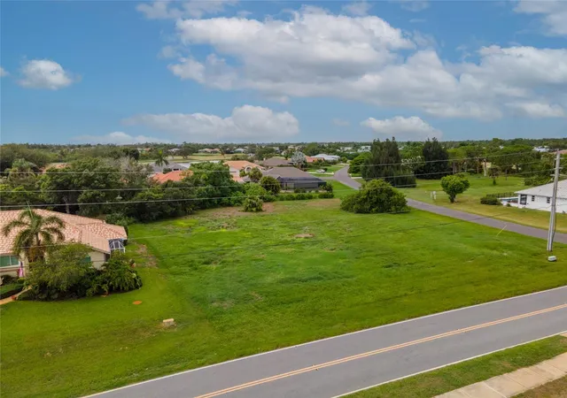 Photo 4 of Land for sale at 4200 Cape Haze Dr, Placida, FL 33946 | MLS# D6148316 | Listing updated on 2026-09-08