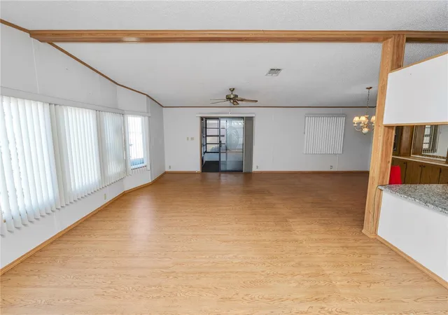 Photo 3 of Manufactured home for sale at 1706 Fox Hl Dr, Lakeland, FL 33810 | MLS# L4964053 | Listing updated on 2026-09-24