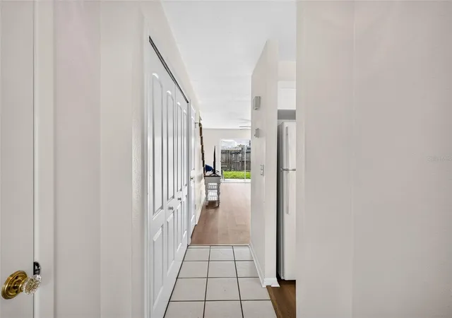 Photo 3 of Townhouse for sale at 1760 Ml Run Cir, Tampa, FL 33613 | MLS# TB8536303 | Listing updated on 2026-08-07