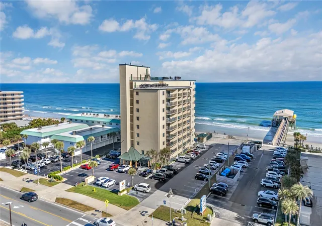 2nd image of 3647 S Atlantic Ave, DAYTONA BEACH, FL 32118