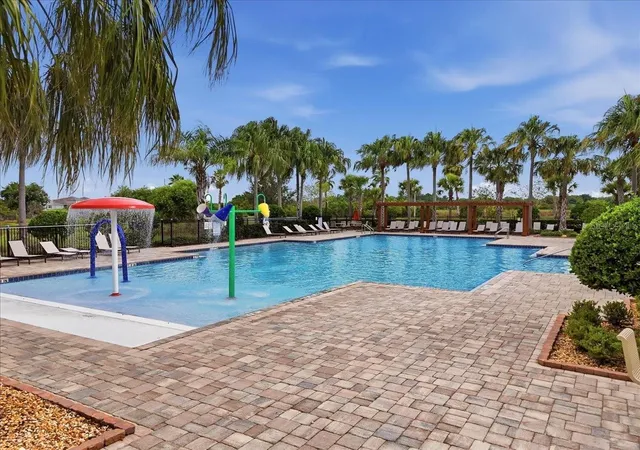 Photo 2 of Single family home for sale at 2934 Long Pond Dr, Lakeland, FL 33811 | MLS# L4964054 | Listing updated on 2026-09-06