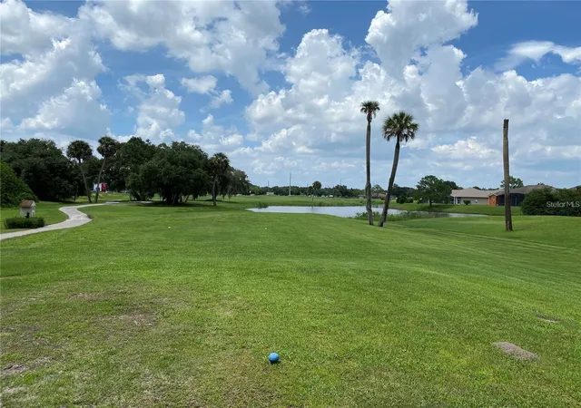 Photo 3 of Single family home for sale at 1953 The Oaks Blvd, Kissimmee, FL 34746 | MLS# R4911760 | Listing updated on 2026-08-21