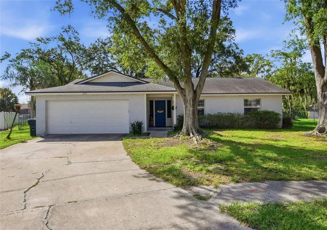 1st image of 3028 Wood Song Ct, Mulberry, FL 33860 | MLS# L4964055
