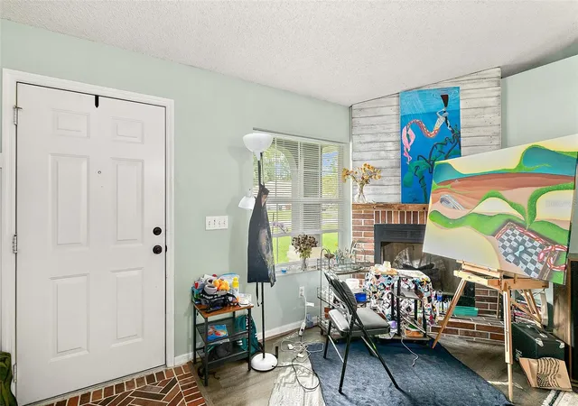 Photo 3 of Single family home for sale at 17 Pinelark Ln, Palm Coast, FL 32164 | MLS# FC320489 | Listing updated on 2026-10-08