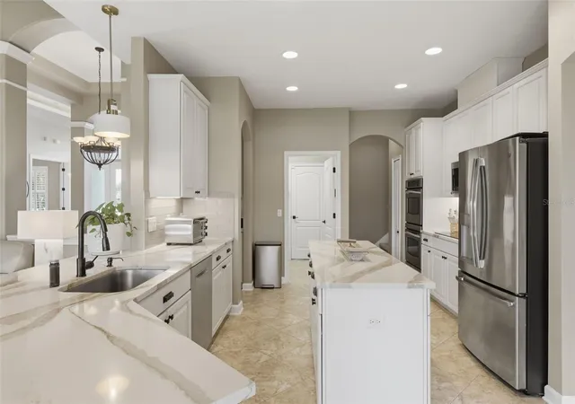 Photo 3 of Single family home for sale at 426 Duff Dr, Winter Garden, FL 34787 | MLS# G5116118 | Listing updated on 2026-10-20