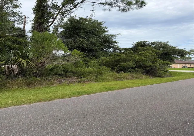 Photo 3 of Land for sale at 1 Kashgar Ct, Palm Coast, FL 32164 | MLS# FC320490 | Listing updated on 2026-09-06