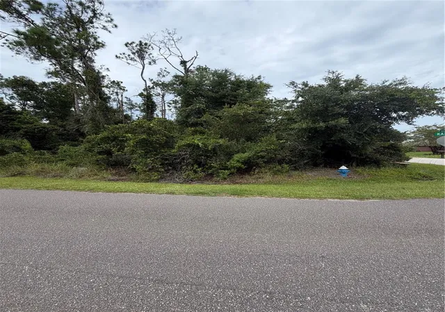 8th image of 1 Kashgar Ct, Palm Coast, FL 32164 | MLS# FC320490