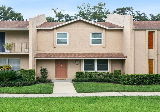 1st image of 820 Park Lake Cir #11, Maitland, FL 32751 | MLS# O6431194