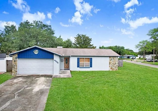 Photo 3 of Single family home for sale at 4908 Crockett Ct, Tampa, FL 33625 | MLS# TB8536367 | Listing updated on 2026-09-13