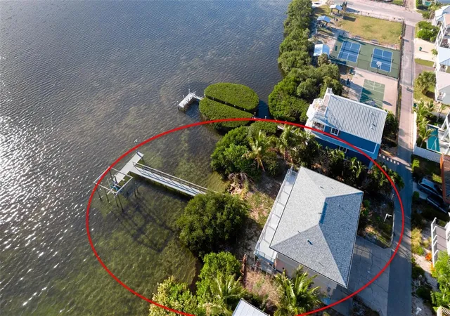 image of 2512 Avenue A, Bradenton Beach, FL 34217 | MLS# A4702193