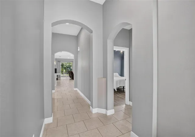 4th image of 7029 Old Benton Dr, Apollo Beach, FL 33572 | MLS# TB8536369