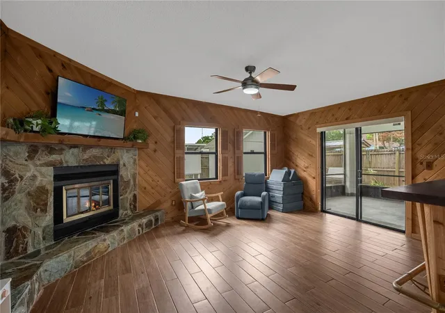5th image of 125 E Lauren Ct, Fern Park, FL 32730 | MLS# O6431203