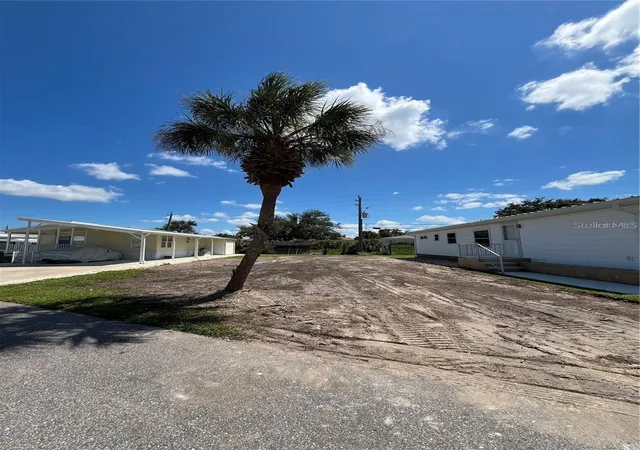 Photo 2 of Land for sale at 845 S Green Cir, Venice, FL 34285 | MLS# A4702195 | Listing updated on 2026-08-06