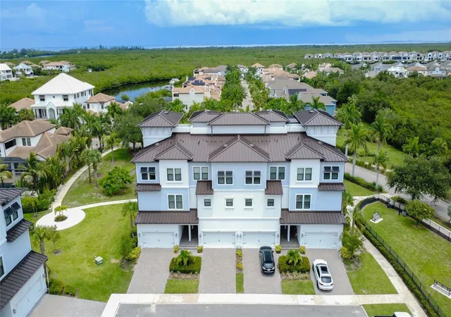 3rd image of 3023 Bermuda Sloop Circle, Ruskin, FL 33570 | MLS# A4702198