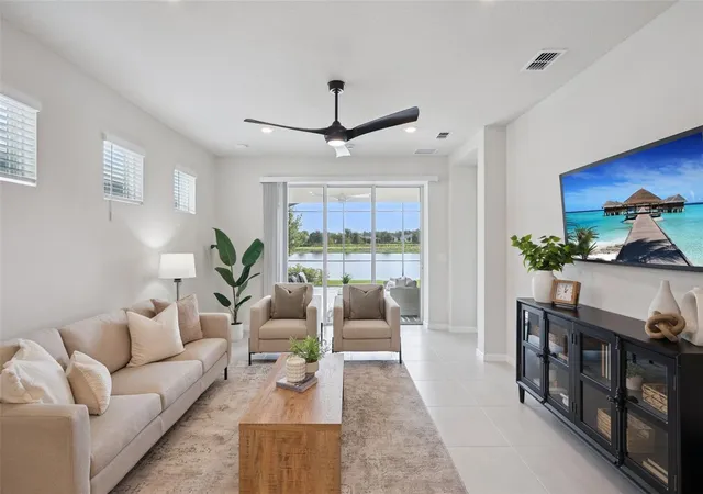 Photo 3 of Single family home for sale at 2499 Cliff Way, Saint Cloud, FL 34771 | MLS# O6431212 | Listing updated on 2026-08-27