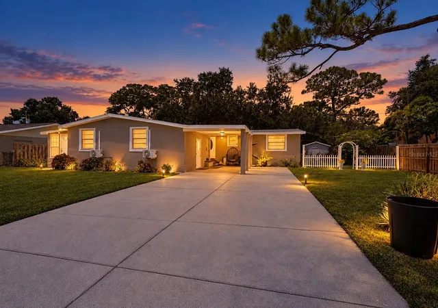Photo 1 of Single family home for sale at 603 60th Avenue W, Bradenton, FL 34207 | MLS# A4702200 | Listing updated on 2026-09-24