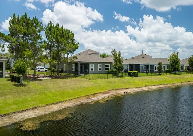 3rd image of 2443 Portico St, Odessa, FL 33556 | MLS# TB8536381