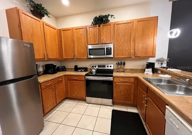 Photo 4 of Condo for sale at 510 Rum Run #510, Davenport, FL 33897 | MLS# O6431216 | Listing updated on 2026-10-26